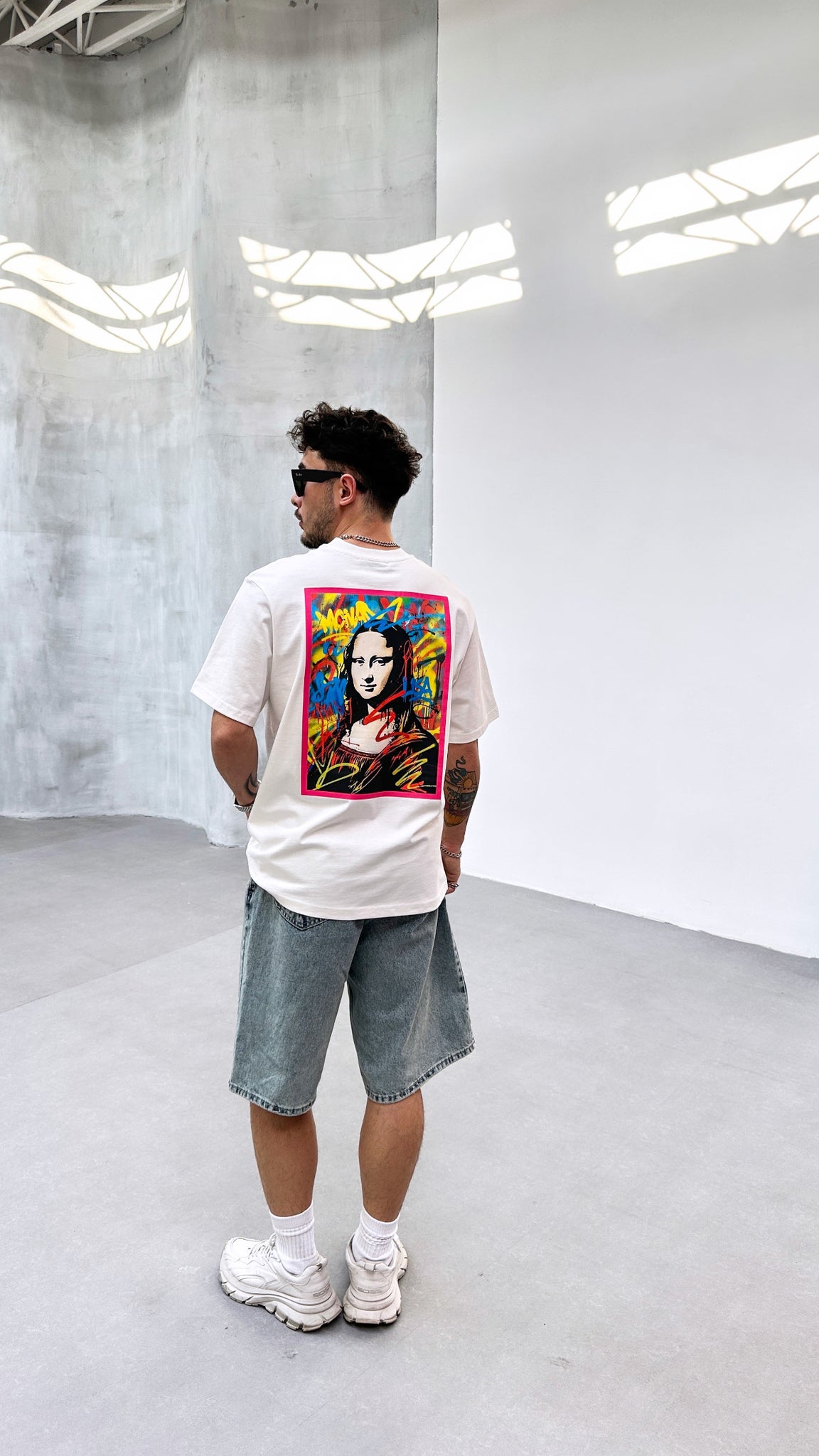 T-shirt Art Gallery White